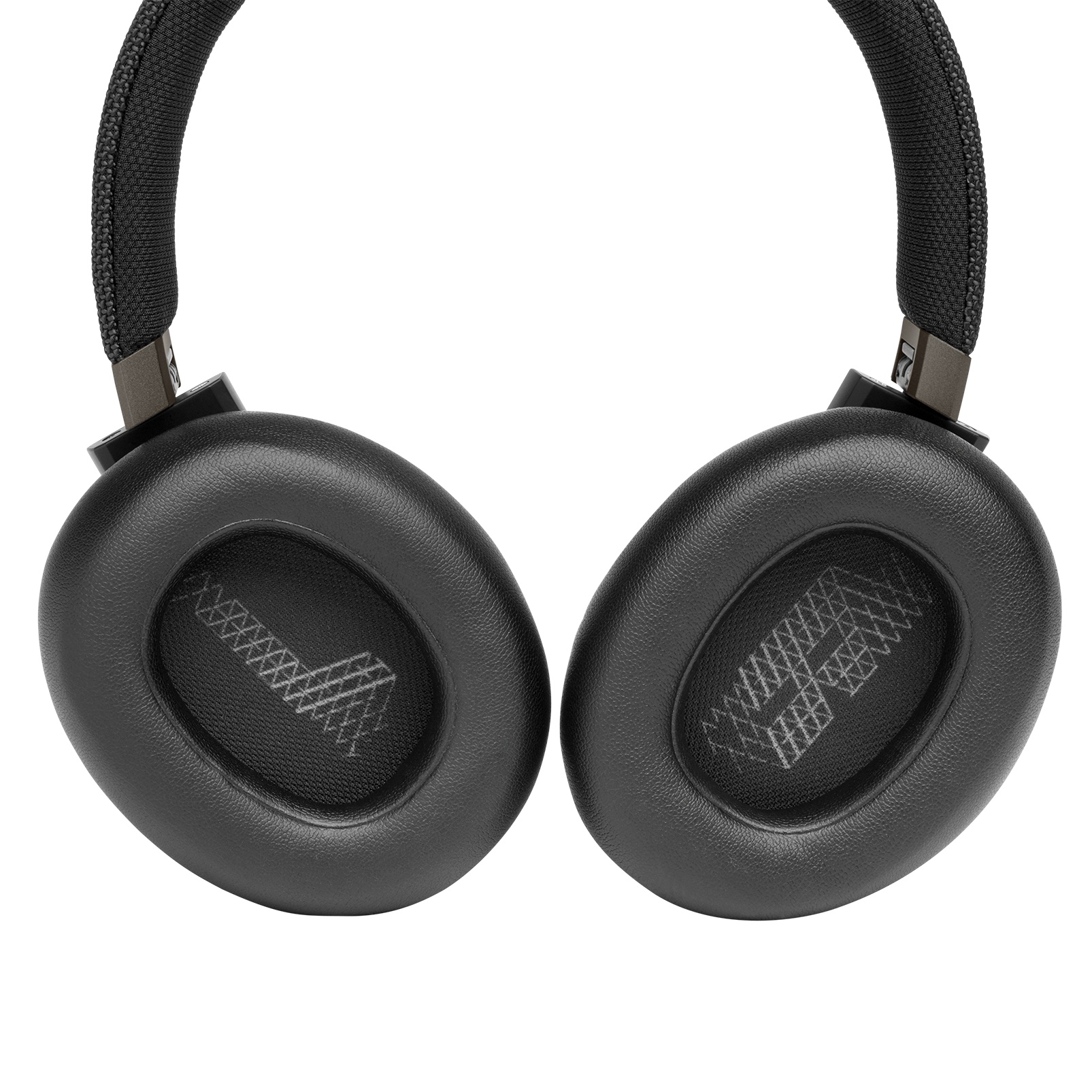 JBL Live 650BTNC - Black - Wireless Over-Ear Noise-Cancelling Headphones - Detailshot 3